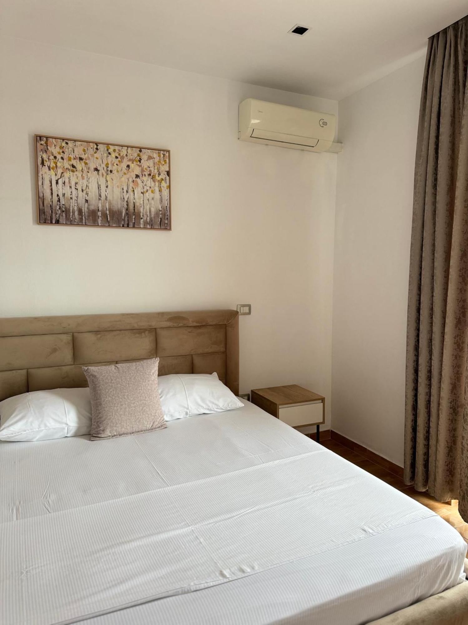 Guesthouse Cami Durres Luaran gambar